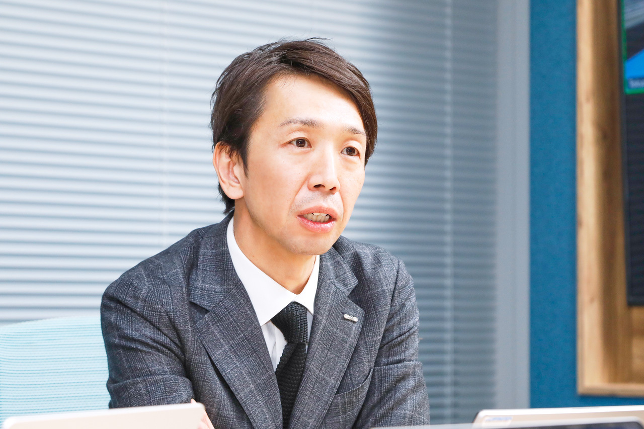 creal-gmonikko-interview-05