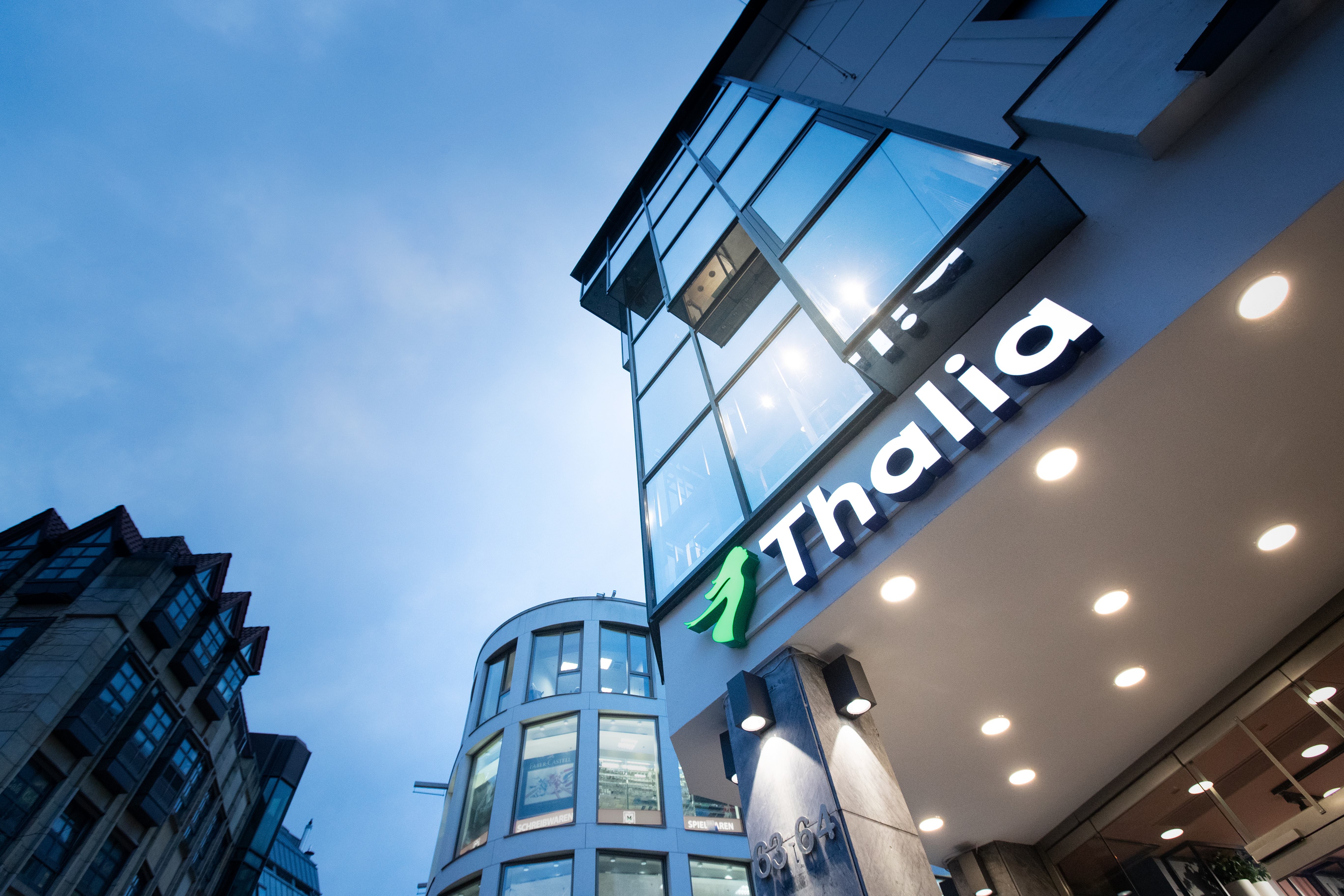 Thalia Logo außen 3