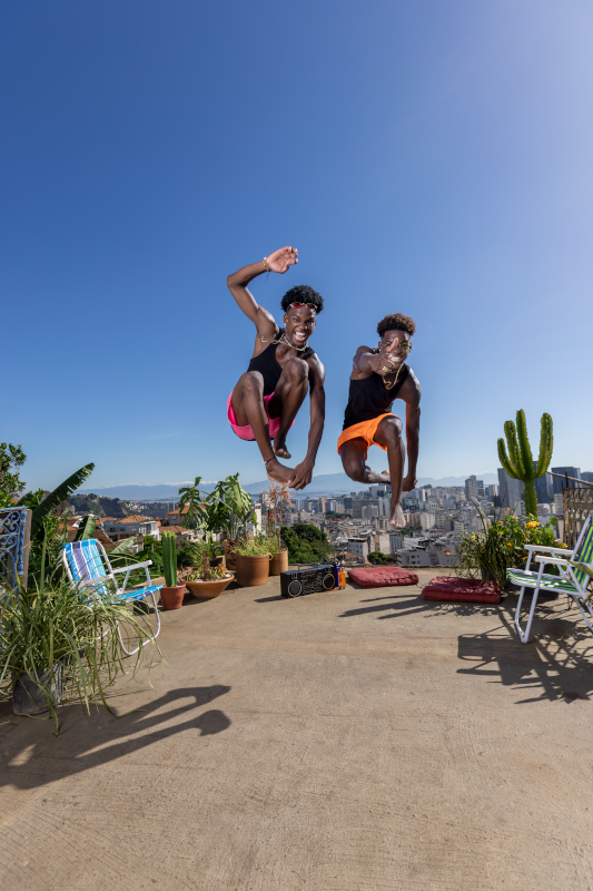 TIKTOK BRAZIL TWINS JUMP V2 TIKTOK BRAZIL TWINS JUMP V2