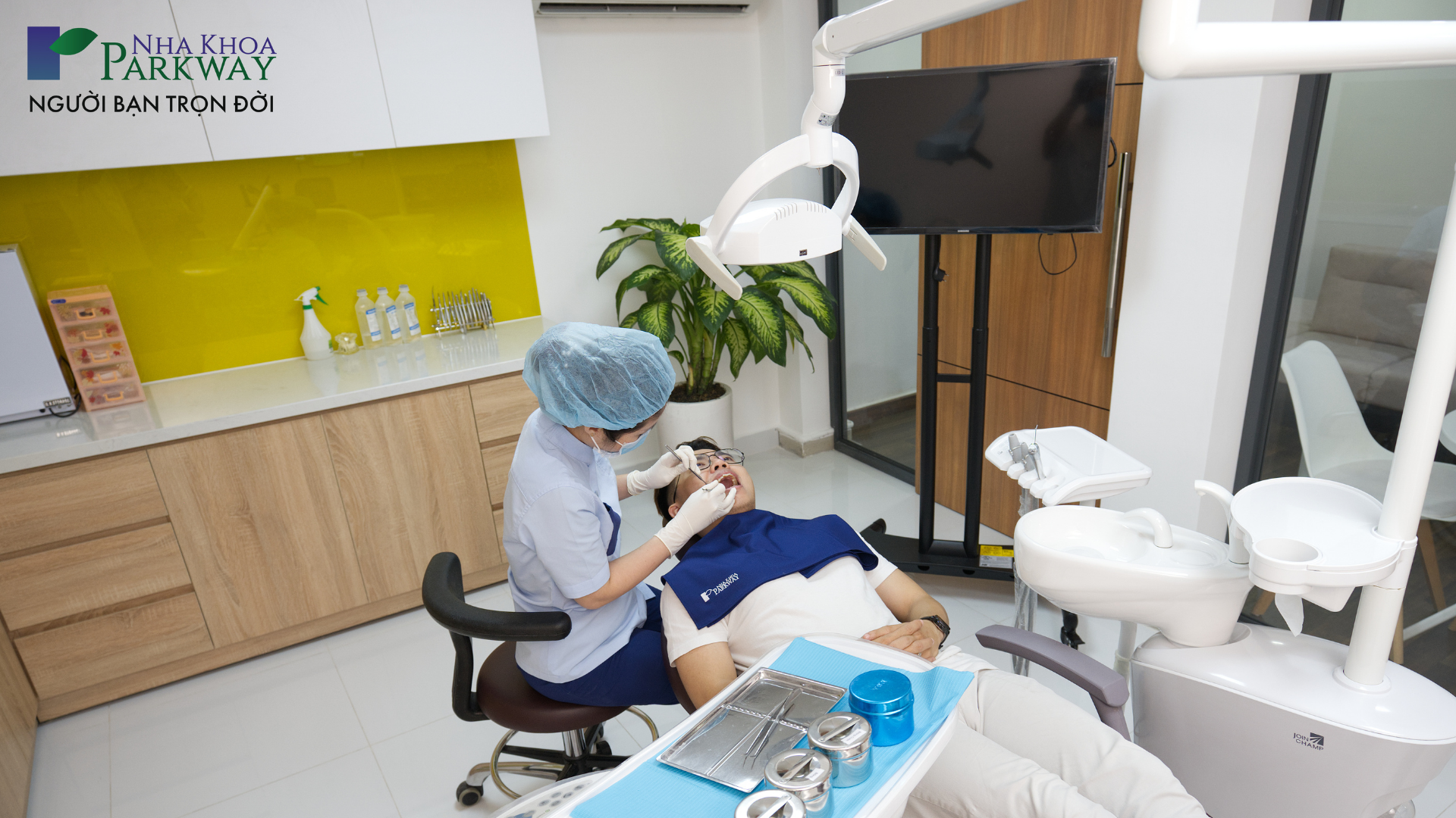 Parkway Dental Clinic thumbnail